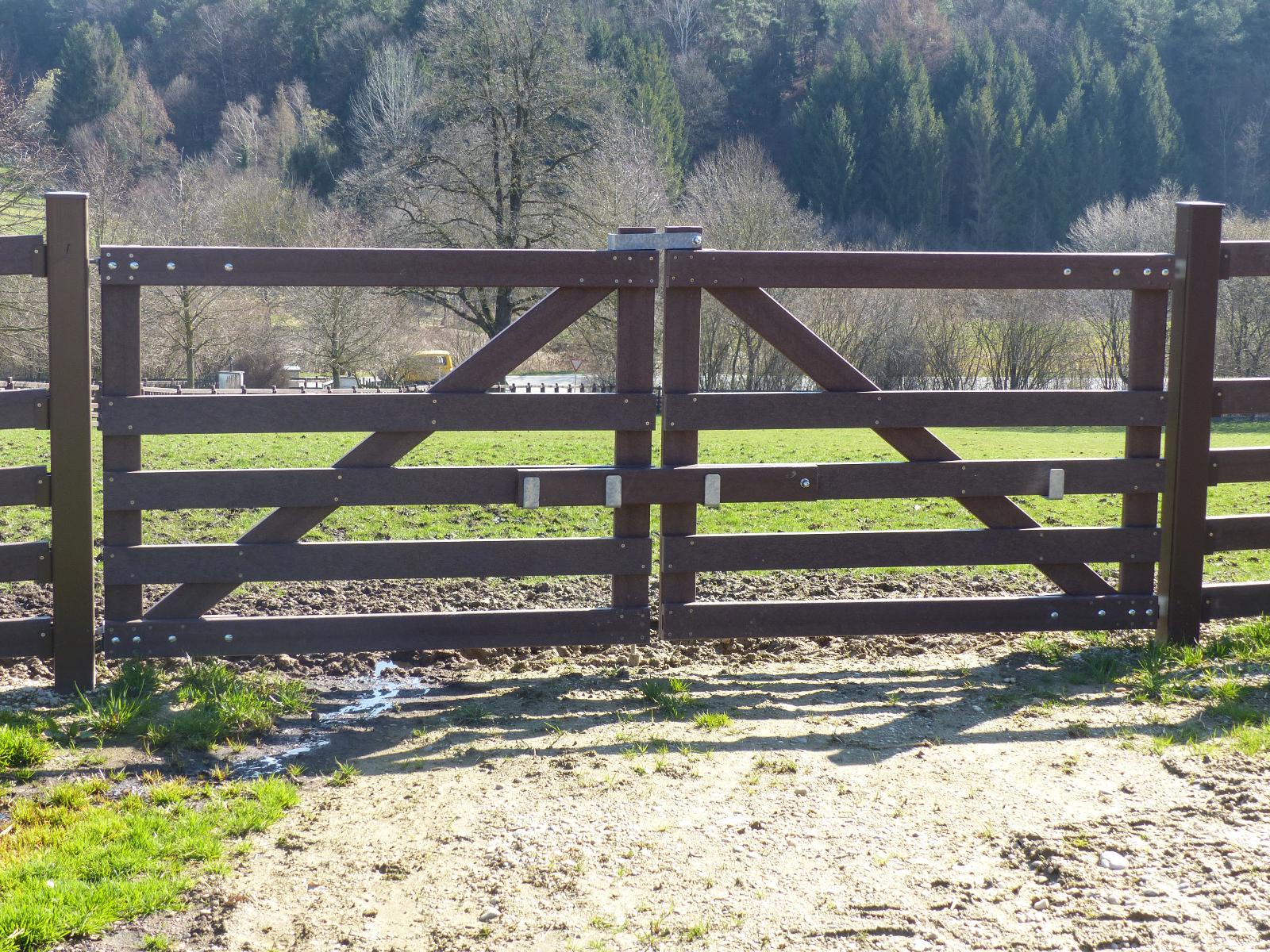 Porte de clôture de paddock